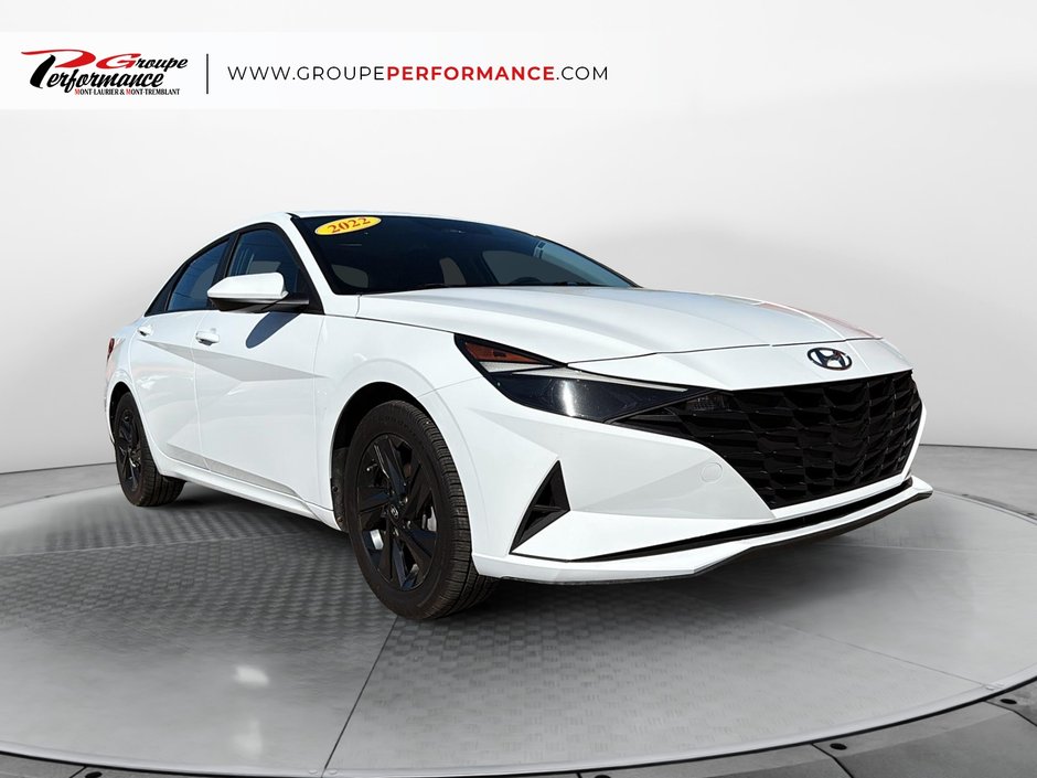 2022 Hyundai Elantra Preferred-1
