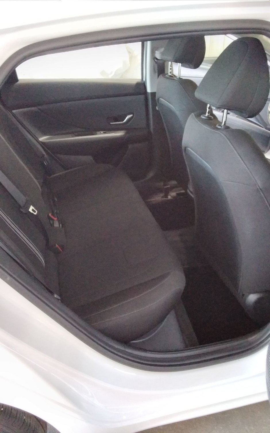 2023 Hyundai Elantra Preferred-9