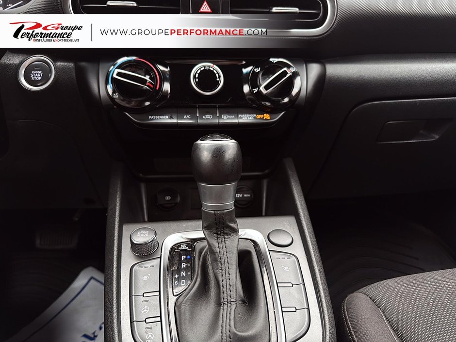 Hyundai Kona Preferred 2022-17