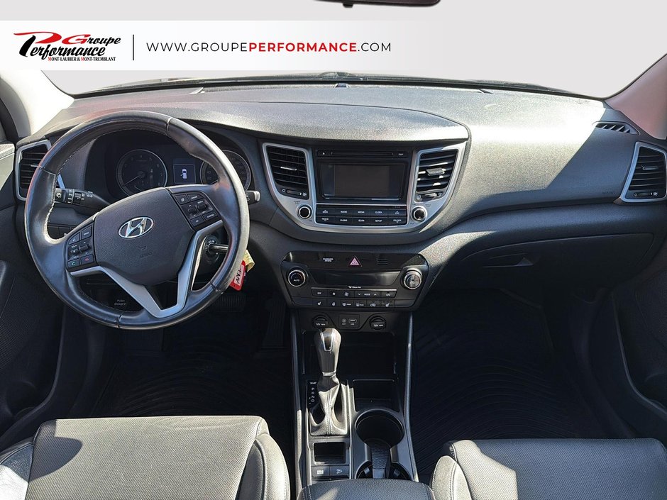 Hyundai Tucson SE 2017-8