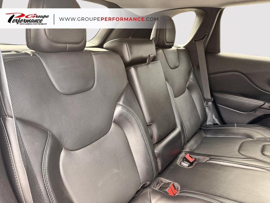 2021 Jeep Cherokee Altitude-7