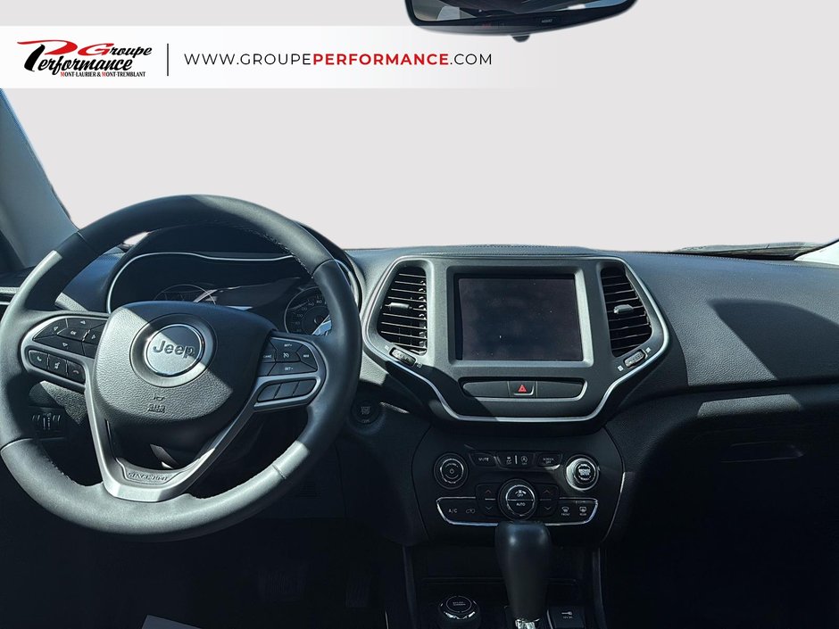 2022 Jeep Cherokee Altitude-12
