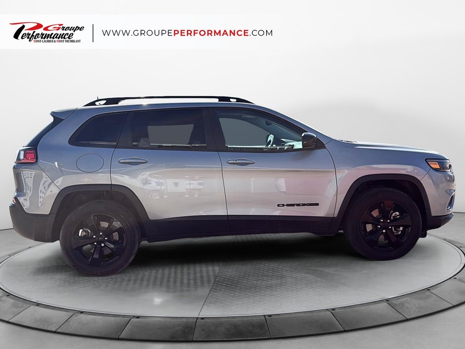 2022 Jeep Cherokee Altitude-7