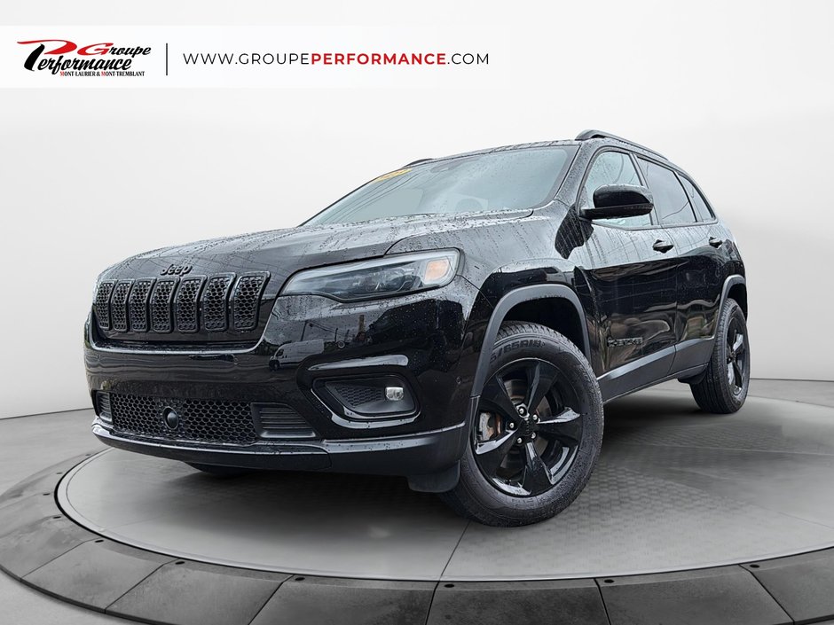 Jeep Cherokee Altitude 2023 à Mont-Tremblant, Québec
