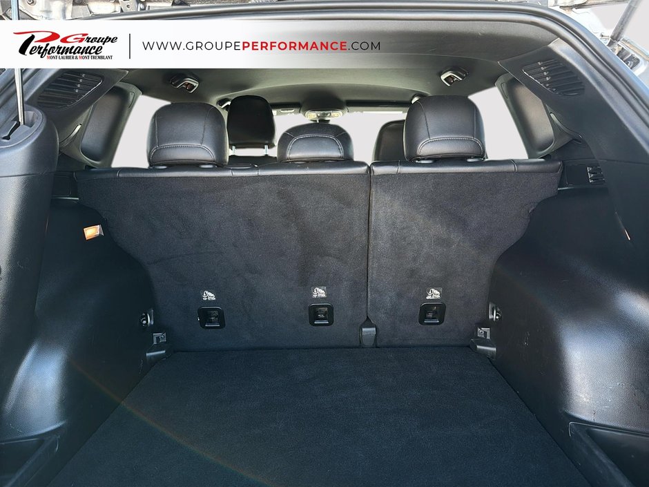 2023 Jeep Compass North-6