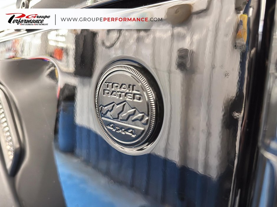 2022 Jeep Wrangler Willys-16