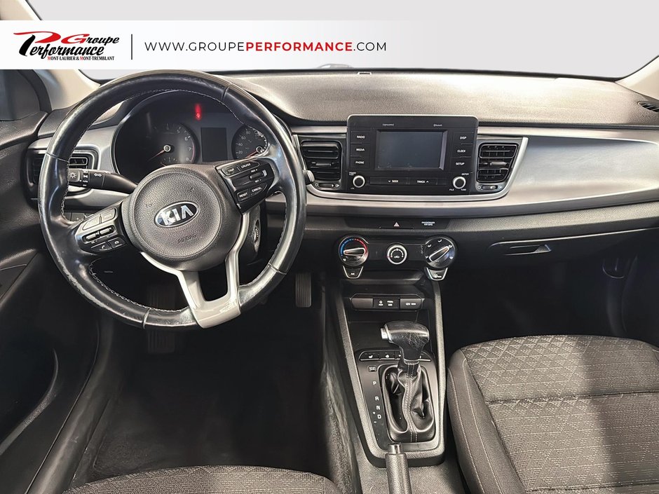 2018 Kia Rio 5-door LX/S-8