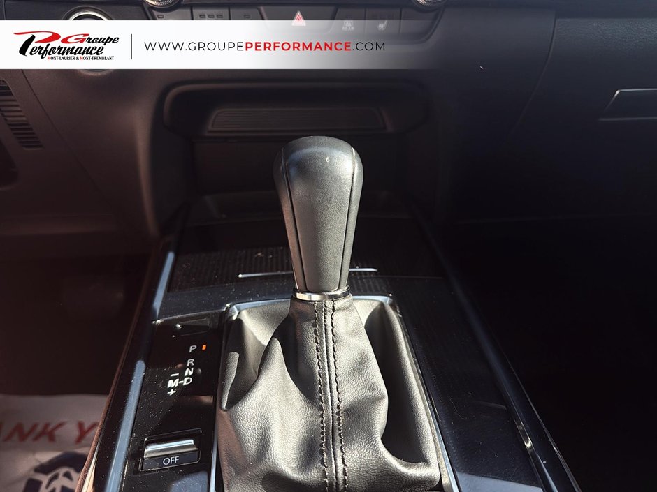 Mazda CX-30 GT w/Turbo 2023-18