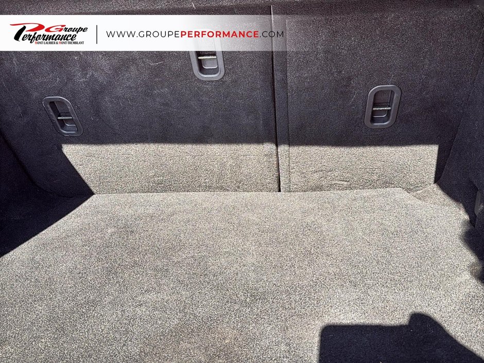 2019 Mazda 3 Sport GS-8