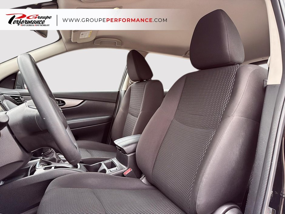 2021 Nissan Qashqai S-9