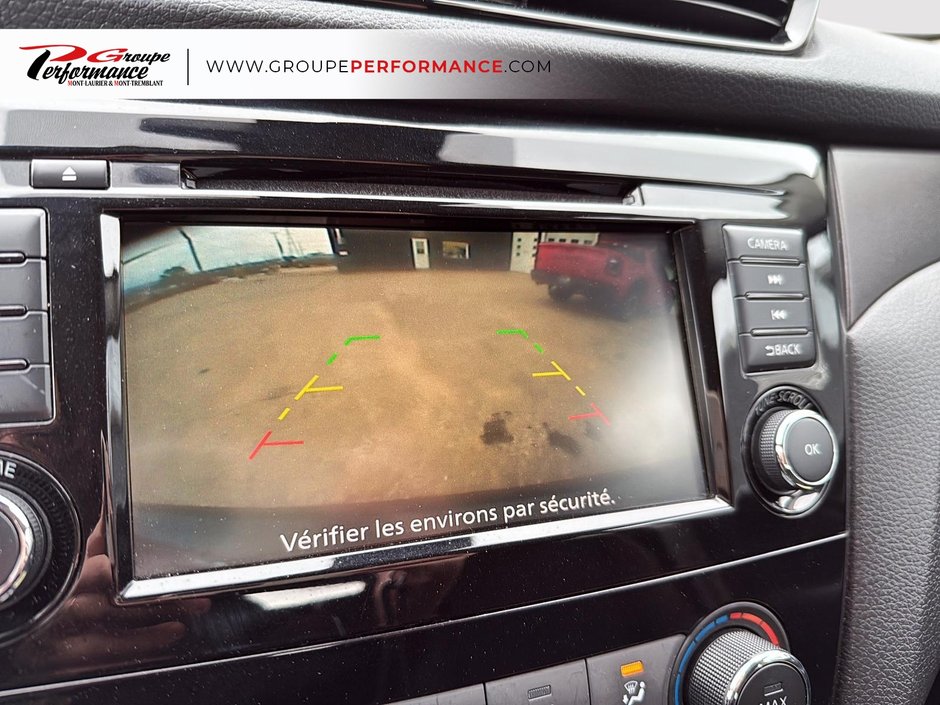 2021 Nissan Qashqai S-18