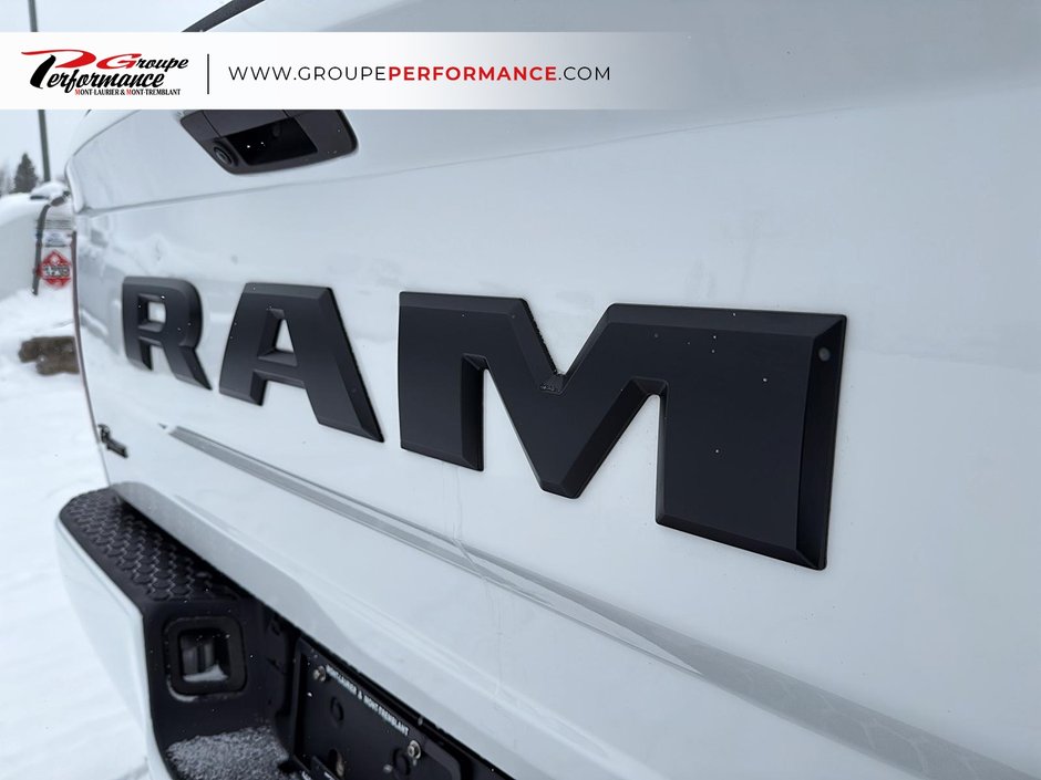 2020 Ram 1500 Classic Express-9