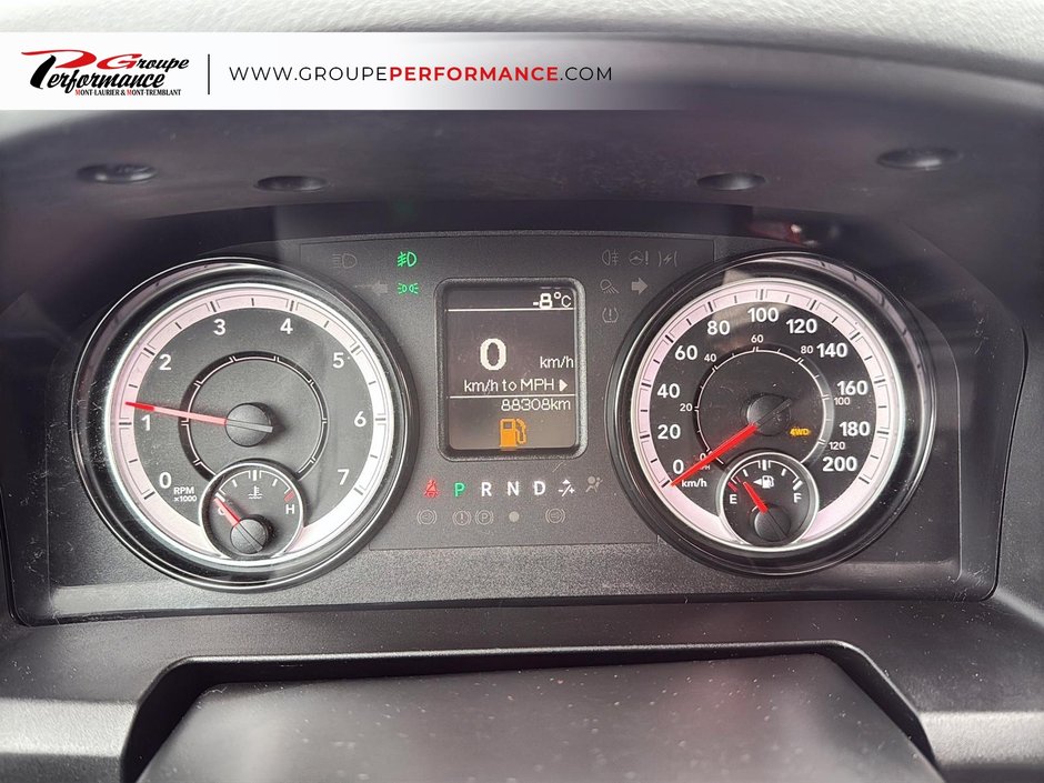 2020 Ram 1500 Classic Express-17