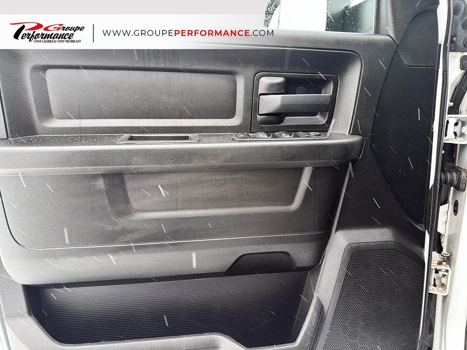 2020 Ram 1500 Classic Express-14