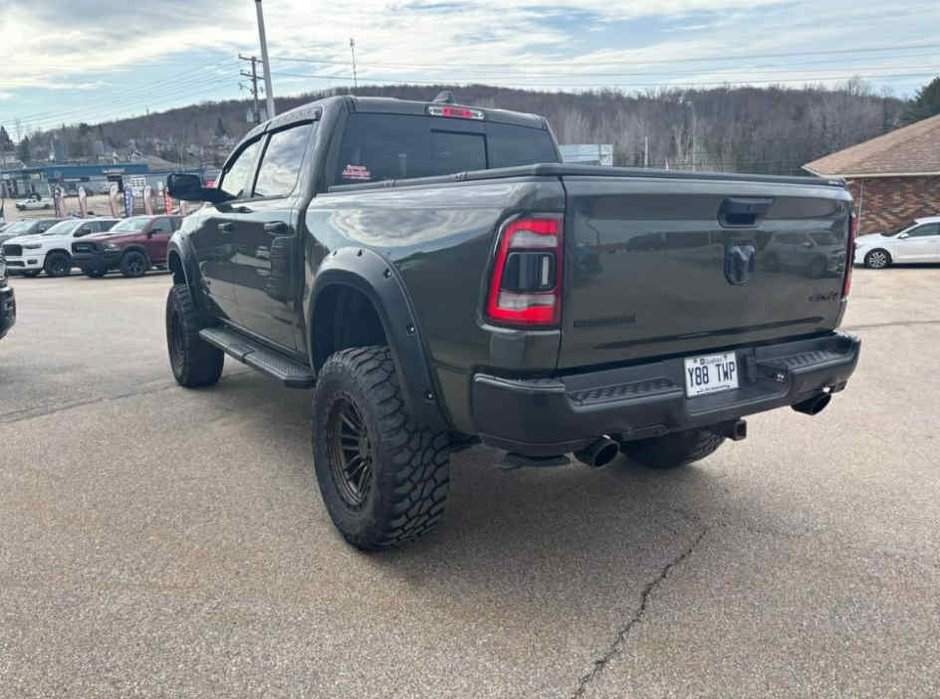 2021 Ram 1500 Big Horn-1