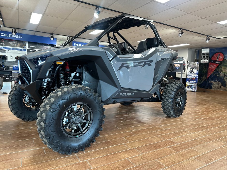 2026 Polaris RZR Pro XP Ultimate Dynamix suspension