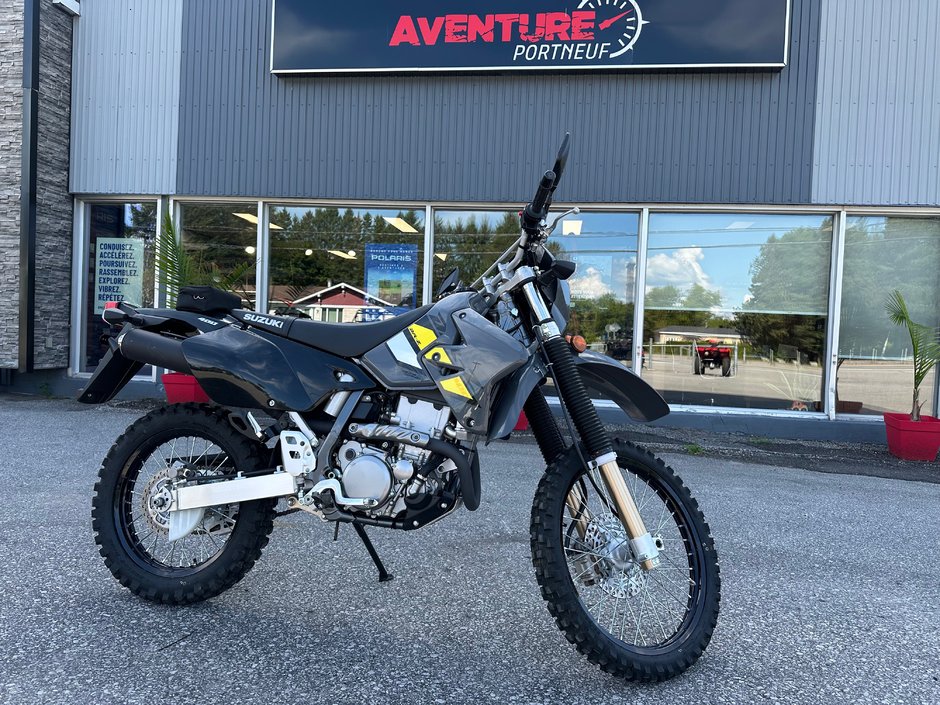 Suzuki DR-Z400S SEULEMENT 74km 2022