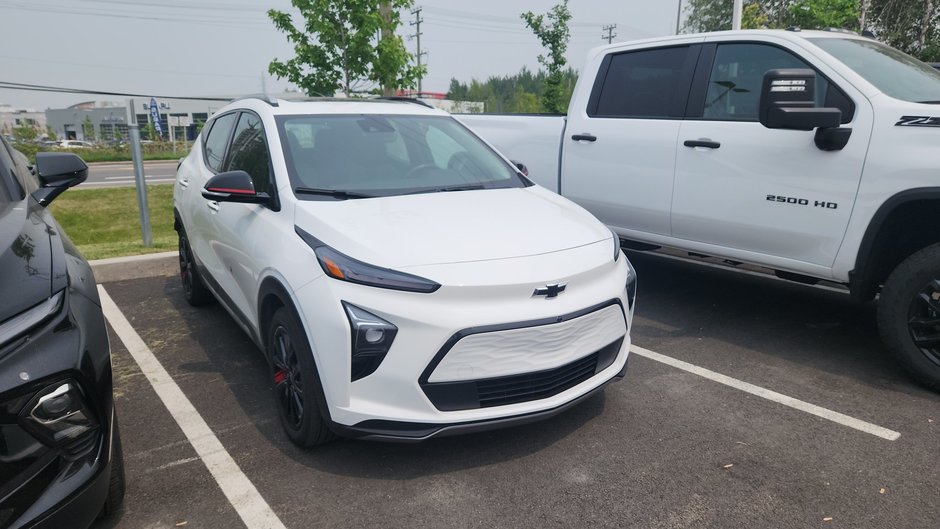 Chevrolet BOLT EUV PREMIER , TOIT , RED LINE 2023 à Charlemagne, Québec