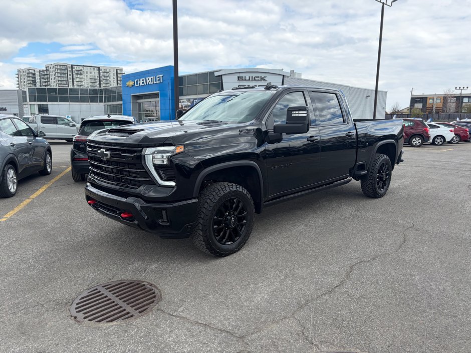 2025 Chevrolet Silverado 2500HD LTZ in Saint-Jérôme, Quebec