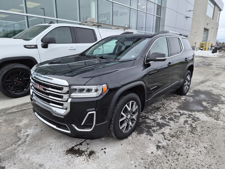 GMC Acadia SLE 2023 à Charlemagne, Québec
