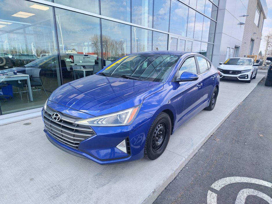 Hyundai Elantra Preferred 2020 à Charlemagne, Québec