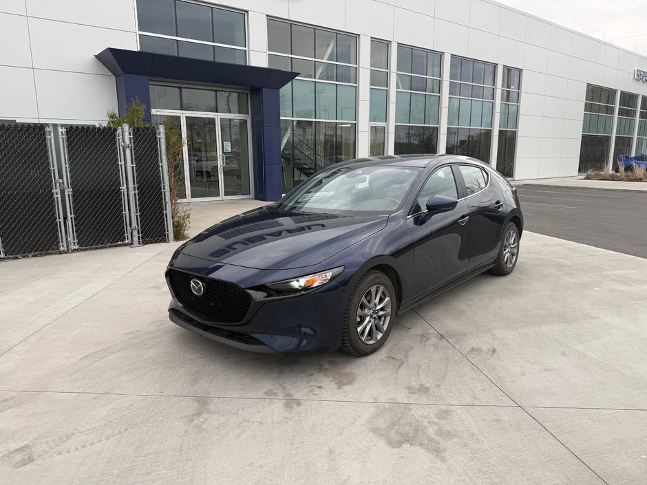 2023 Mazda 3 Sport GS, CAMÉRA DE RECUL, BANC CHAUFFANT in Saint-Jérôme, Quebec