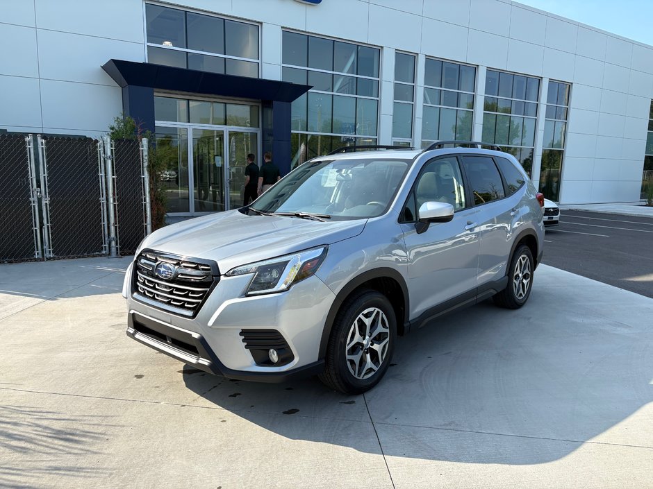 2023 Subaru Forester TOURING, BANC CHAUFFANT, CAMÉRA DE RECUL in Charlemagne, Quebec