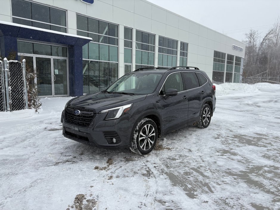 Subaru Forester LIMITED, CAMÉRA DE RECUL, BANC CHAUFFANT 2023 à Charlemagne, Québec