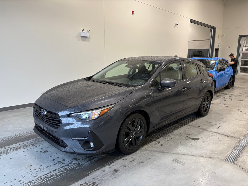 Subaru Impreza 5-Door Touring 2025 à Charlemagne, Québec
