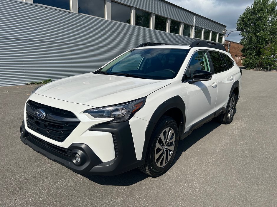 2025  Outback Touring in Charlemagne, Quebec