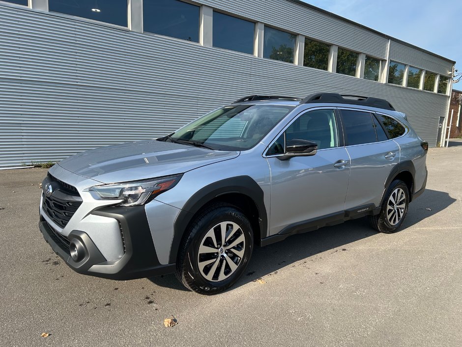 2025  Outback Touring in Charlemagne, Quebec