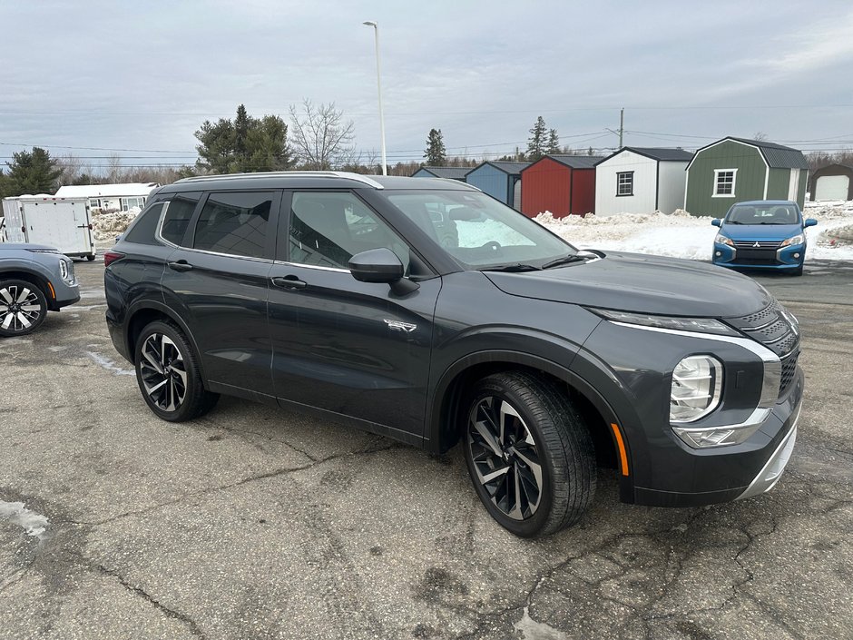 Mitsubishi Outlander Plug-In Hybrid SEL 2024 à Miramichi, Nouveau-Brunswick