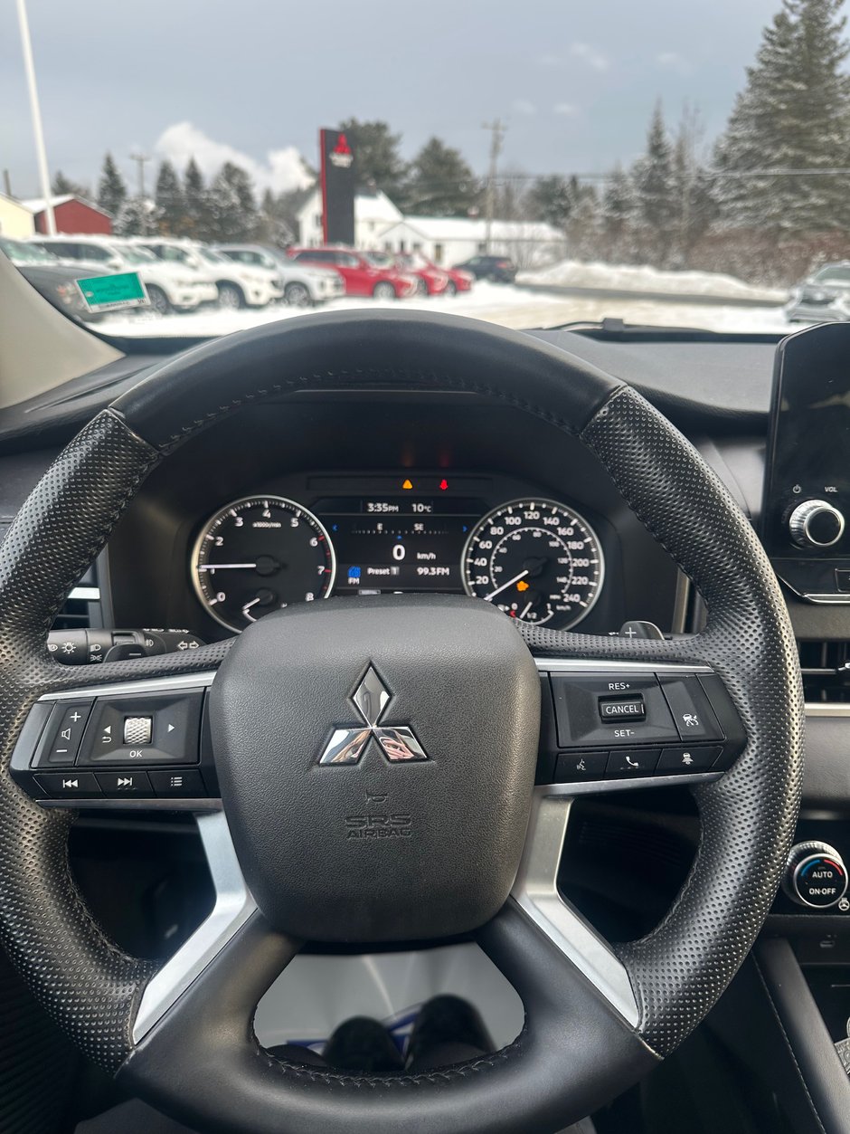 Mitsubishi Outlander LE Premium 2022 à Miramichi, Nouveau-Brunswick