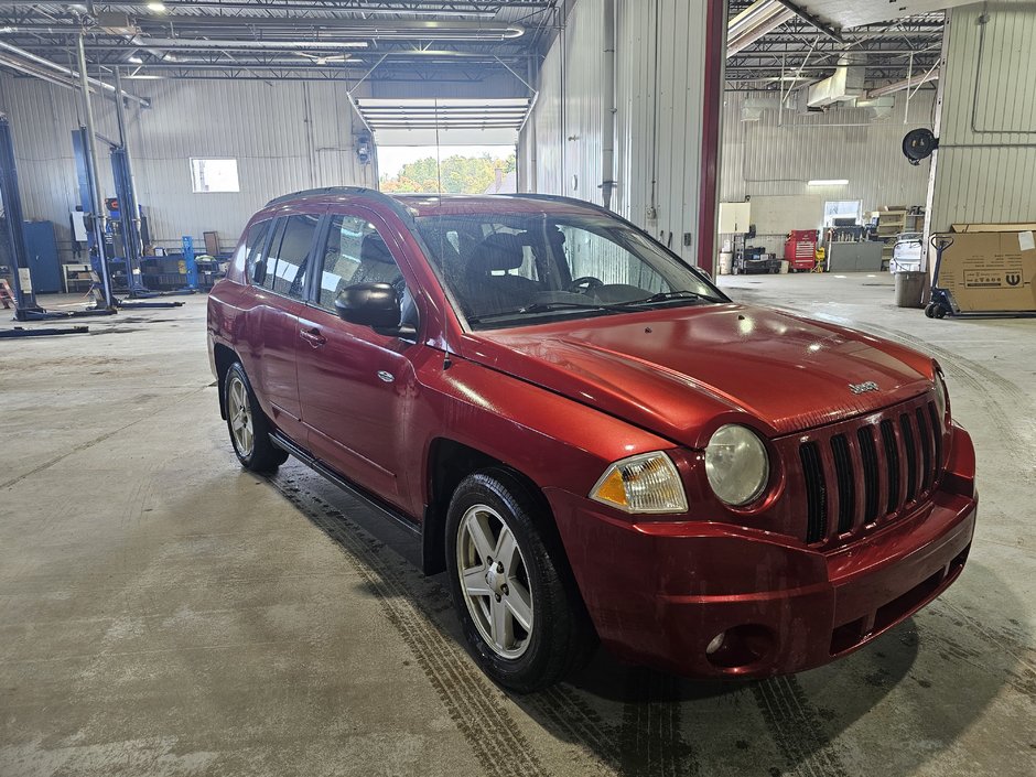 Jeep Compass North Edition 2010 VUS TRES ABORDABLE!!!