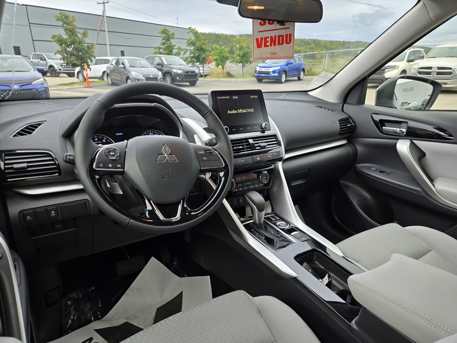 Mitsubishi ECLIPSE CROSS SE 2024-5