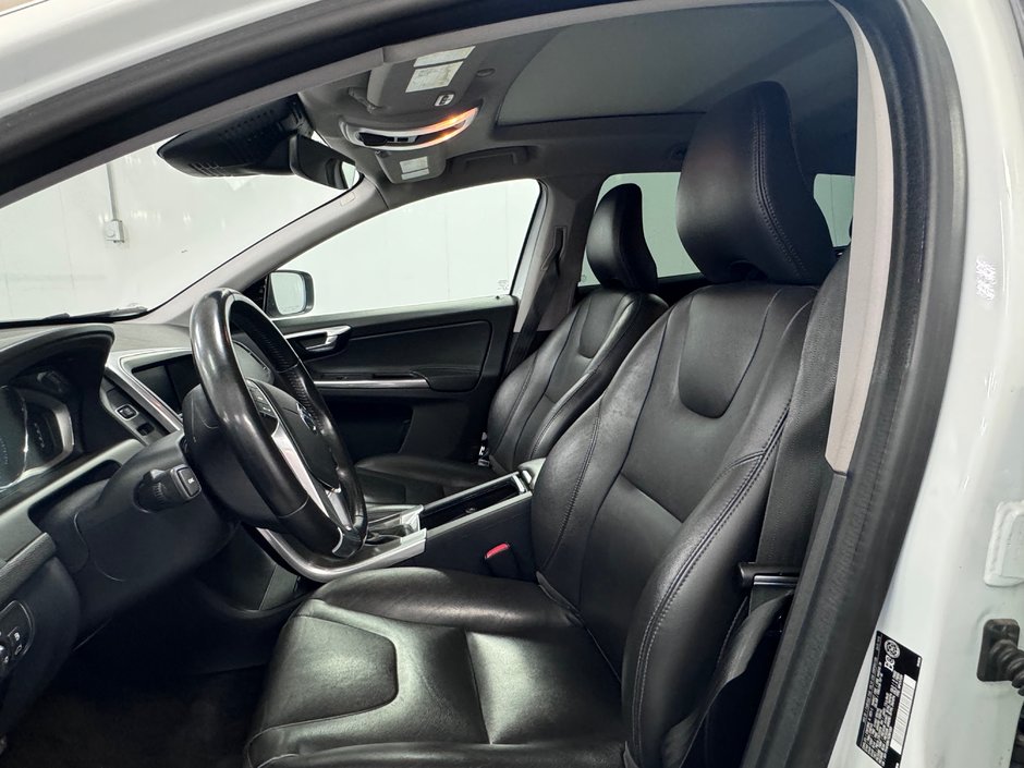 2016 Volvo XC60 T5 SPECIAL EDITION PREMIER-6