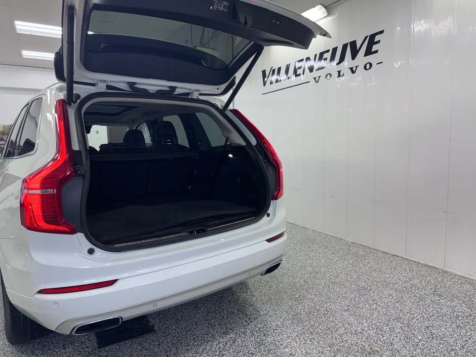 2020 Volvo XC90 MOMENTUM-4