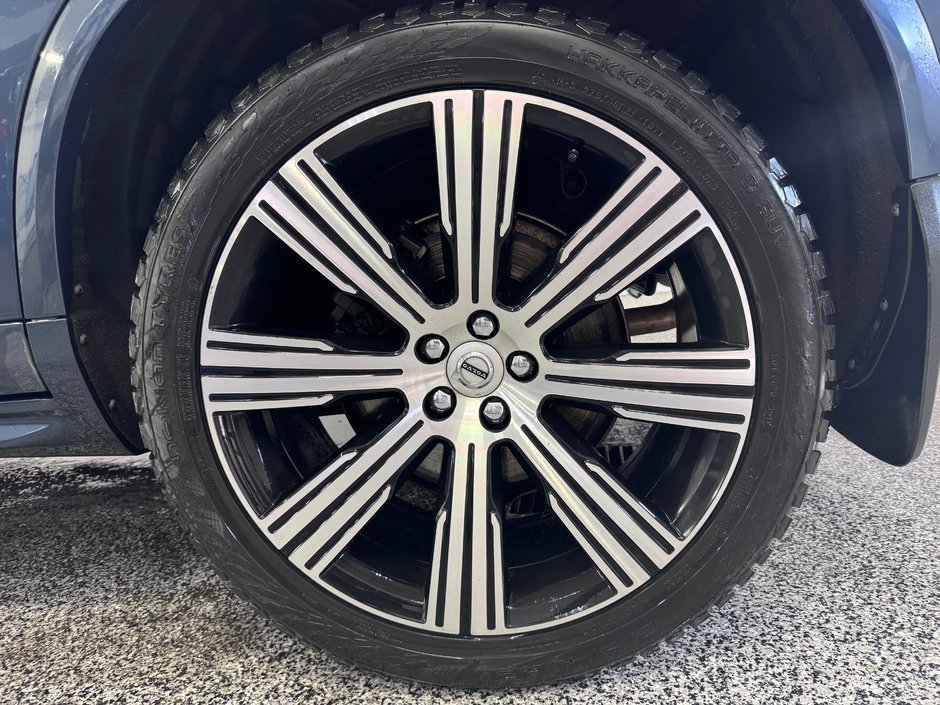 2020 Volvo XC90 INSCRIPTION-5