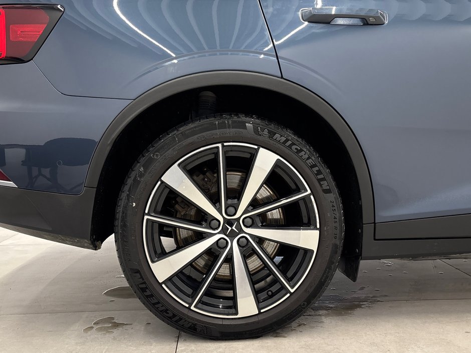 Polestar 2 Launch Edition 2021-10