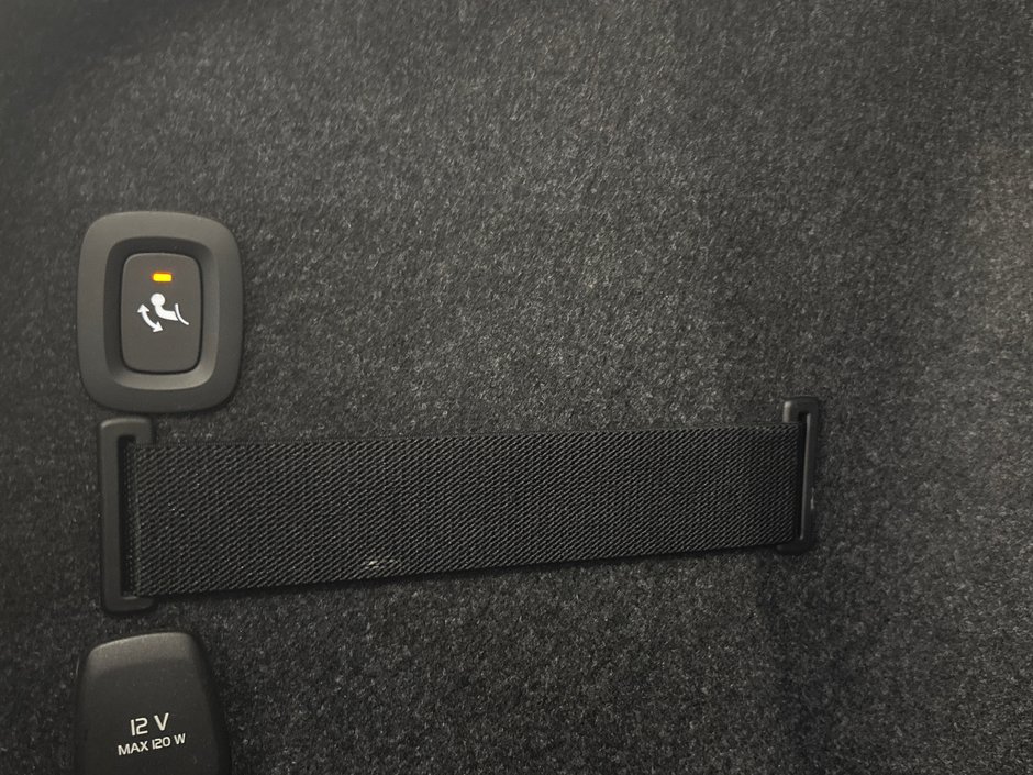 Polestar 2 BASE 2022-16