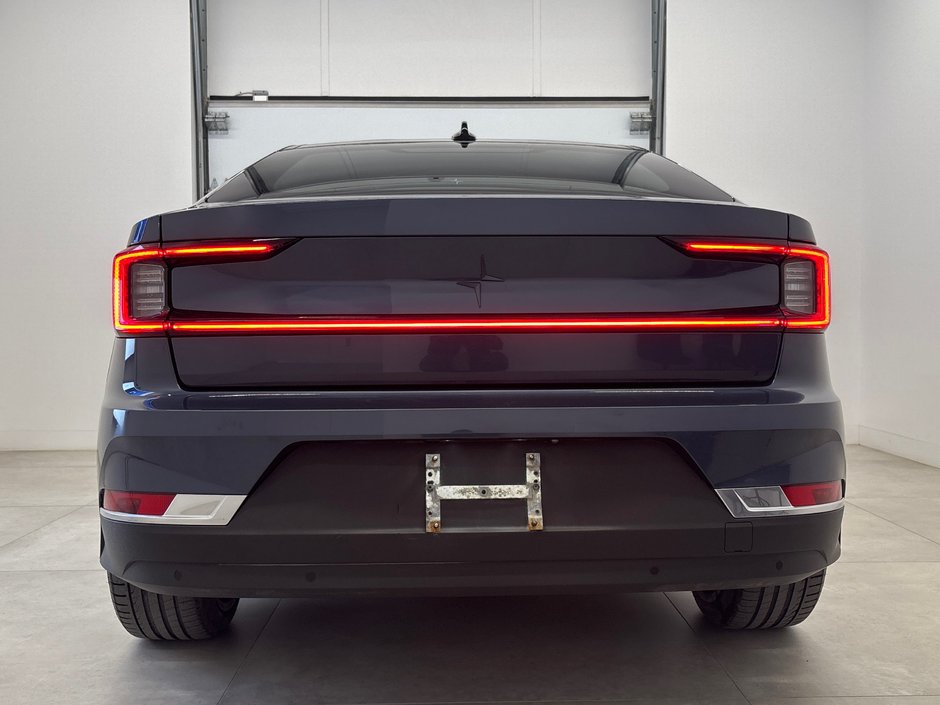 Polestar 2 BASE 2022-8