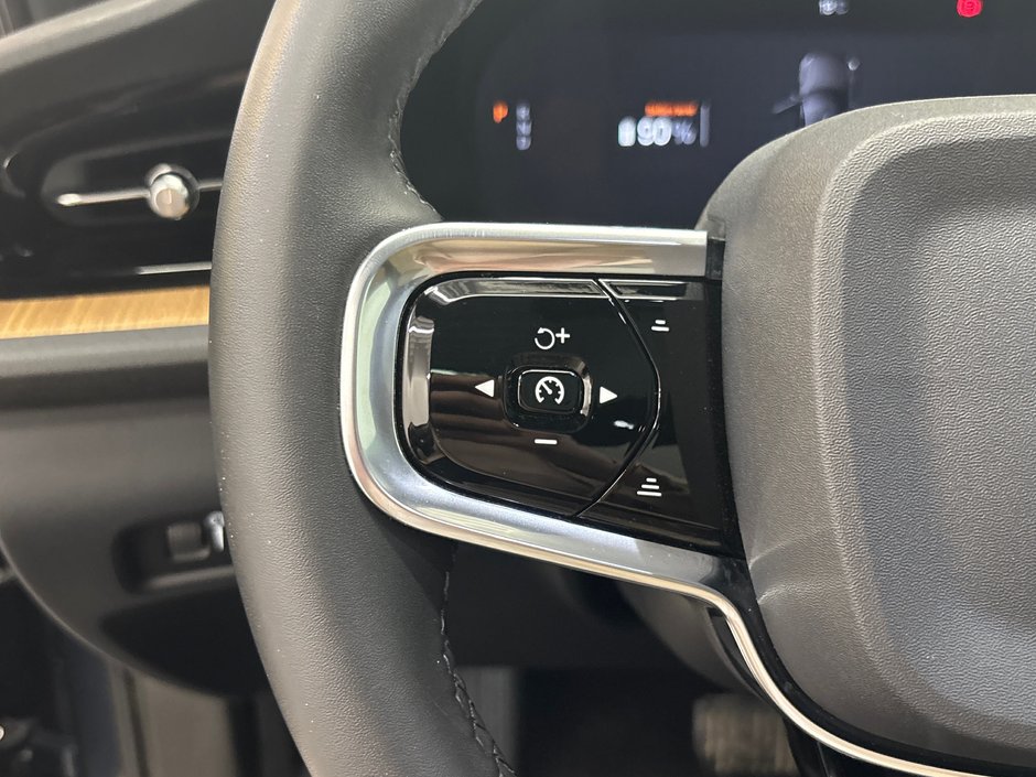 2022 Polestar 2 BASE-23