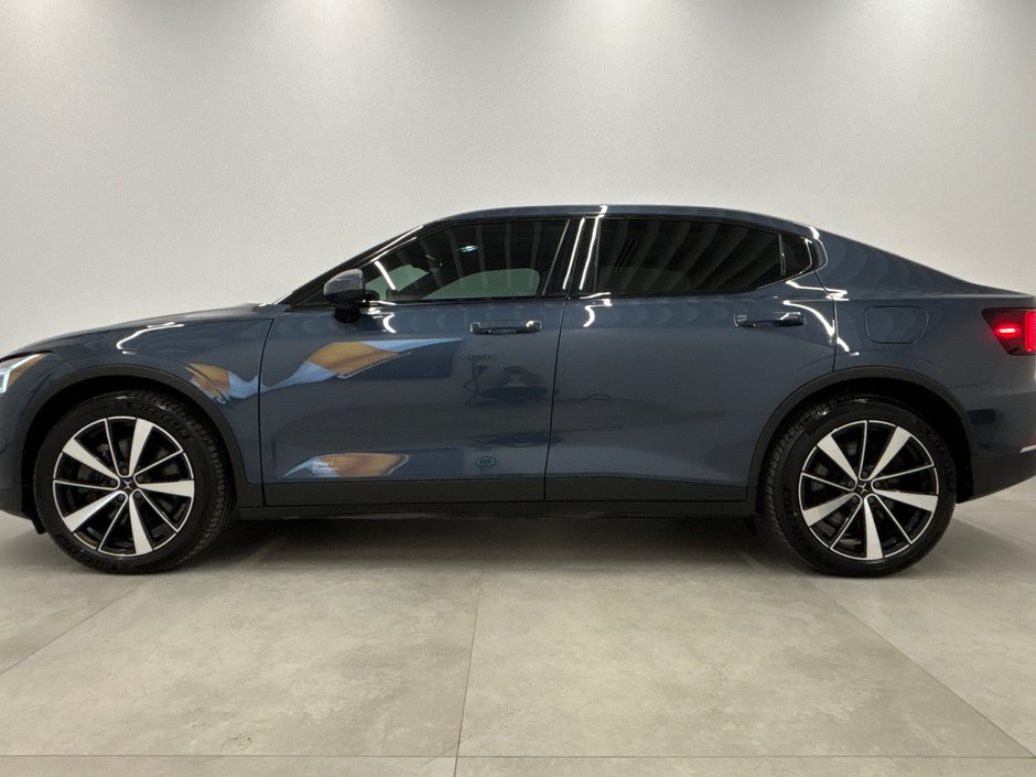 2022 Polestar 2 BASE-9