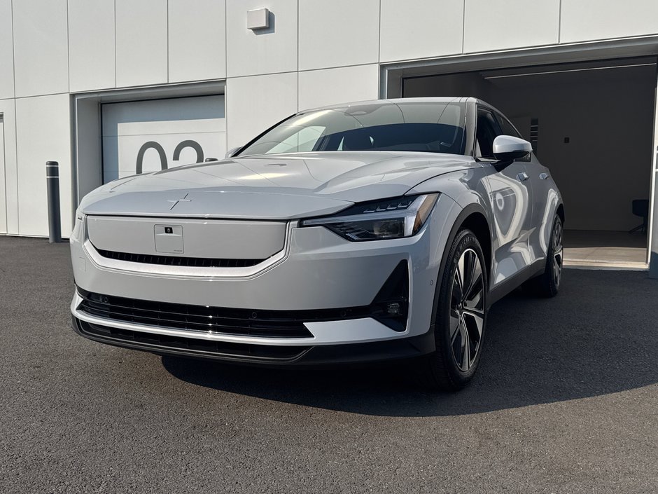 Polestar 2 Plus 2024 à Laval, Québec