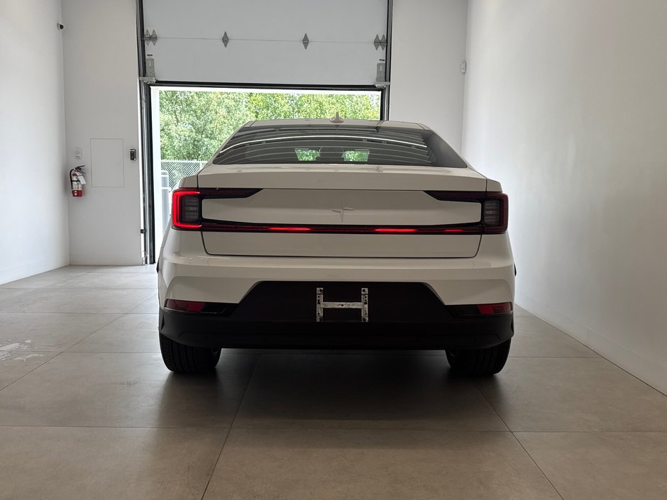 Polestar 2 Plus 2024-6