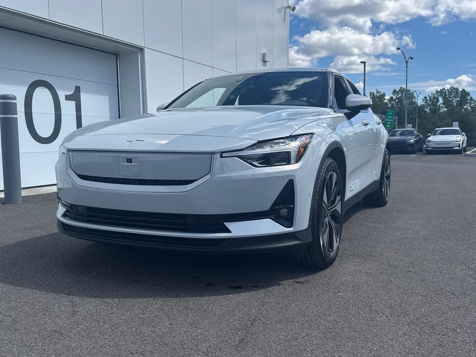 Polestar 2 Plus 2024 à Laval, Québec