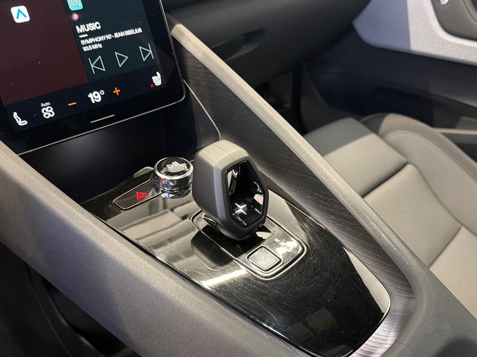 2024 Polestar 2 Plus-11