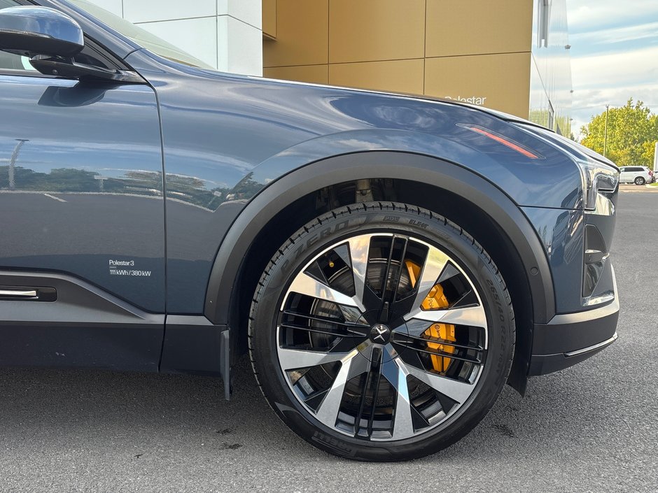 Polestar 3 Performance Launch Edition 2025-10