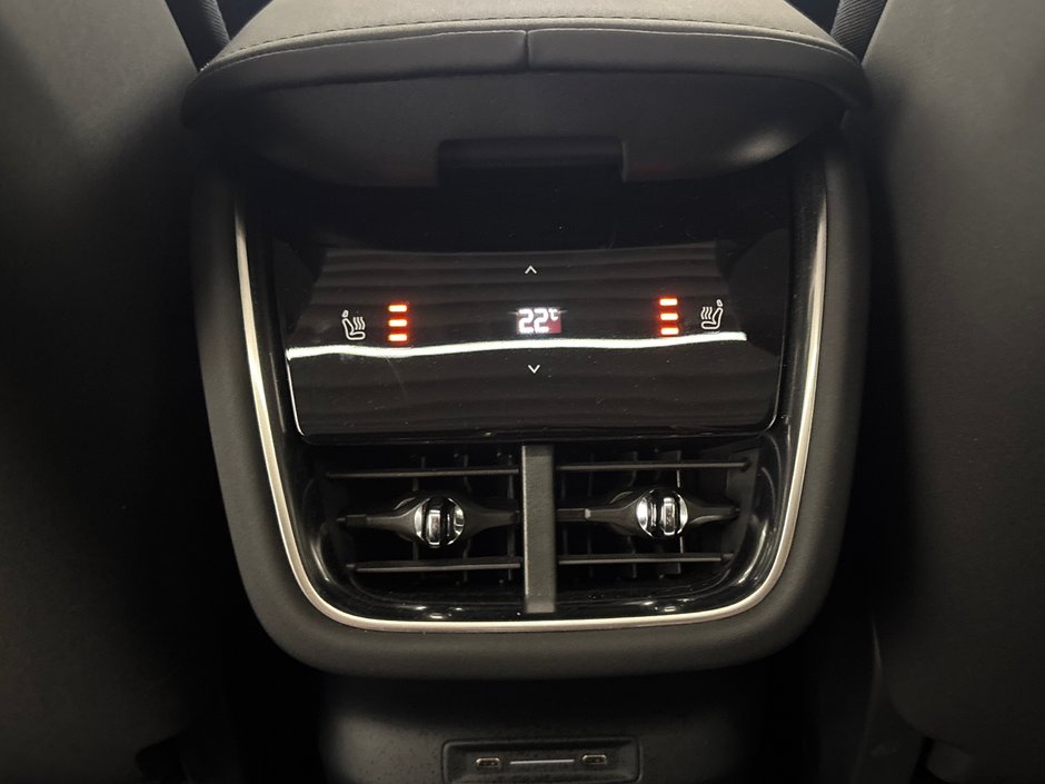 Polestar 3 Launch Edition 2025-10