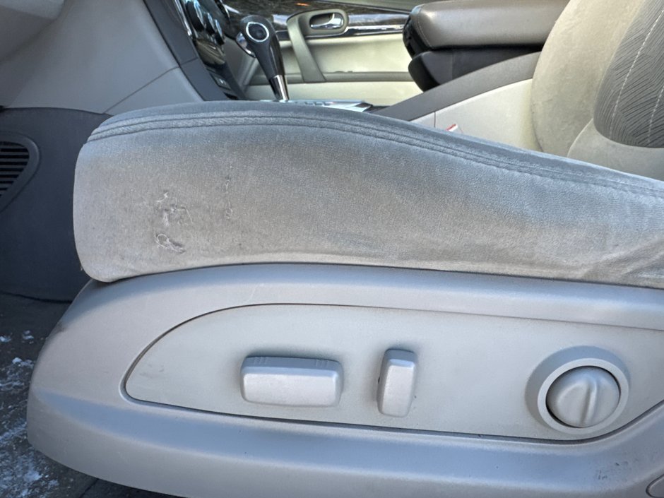 Buick Enclave CONVENIENCE 2013-10